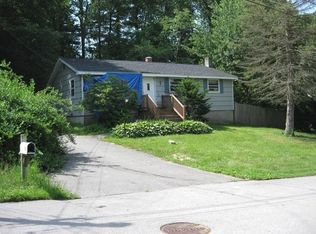 15 Lockness Dr, Nashua, NH 03062