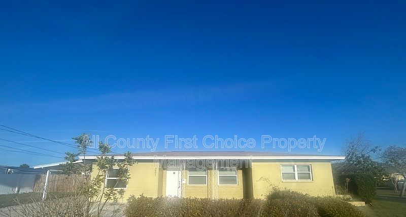 1st image of 3001 68th St N