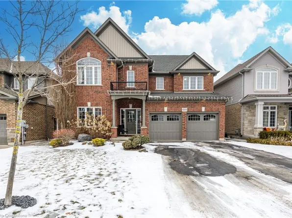 9389 Hendershot Blvd, Niagara Falls, ON L2H 0E9