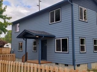1458 E Central Ave, Sutherlin, OR 97479