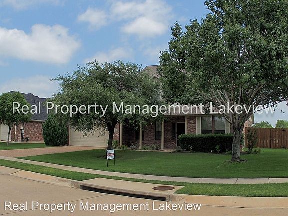 3rd image of 312 Creekside Trl