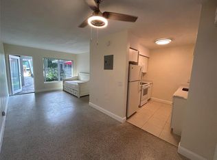 2217 NE 2nd St #4, Pompano Beach, FL 33062