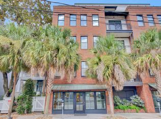 76 Society St APT 32, Charleston, SC 29401