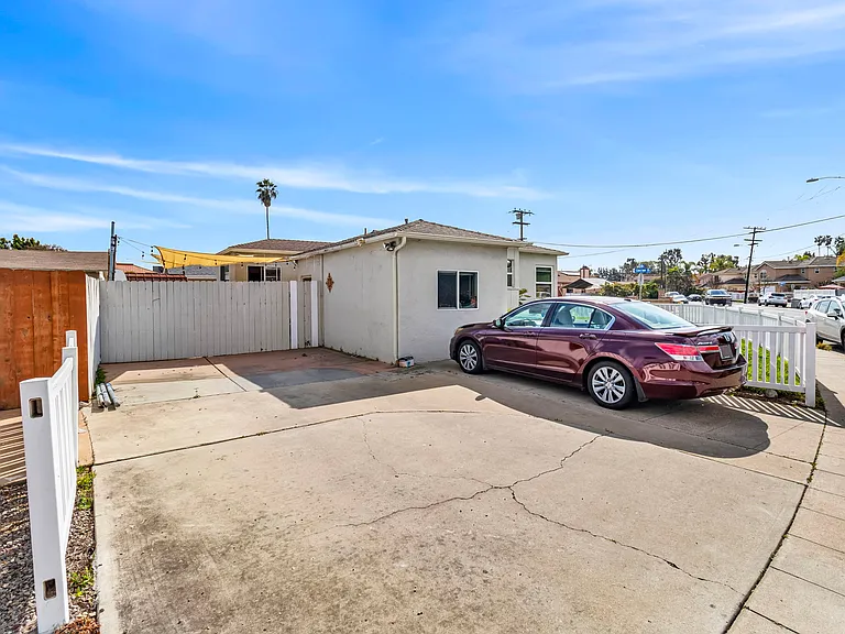 4771 Choctaw Dr — Photo 8