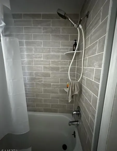 118 Lake Ave #2 — Photo 7