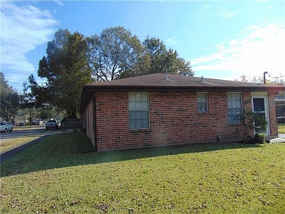 5th image of 439 Nursery Ave