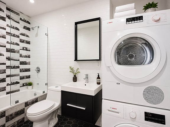 5th image of 1233 Dean St #2R