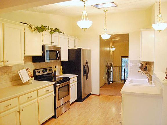 4th image of 11004 E Ferret Dr