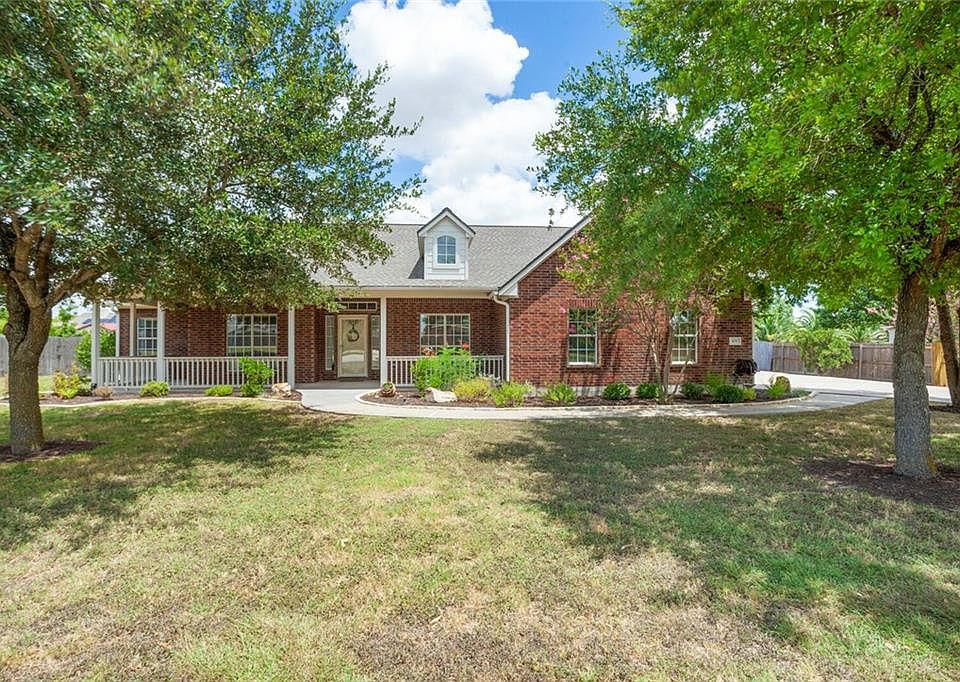 1st image of 105 San Jacinto Dr