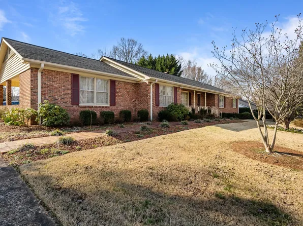 112 Mabry Dr, Spartanburg, SC 29307