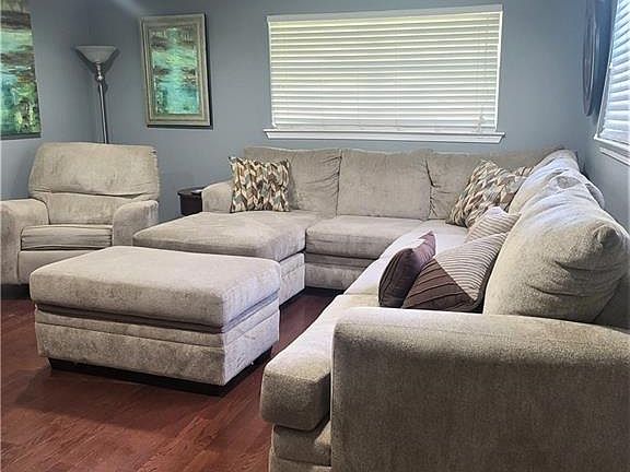 2nd image of 7701 Schillinger Hgts Dr