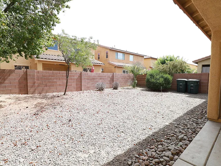 1696 W Blue Horizon St — Photo 19