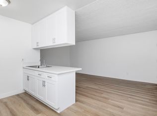 945 Locust Ave APT 6, Long Beach, CA 90813