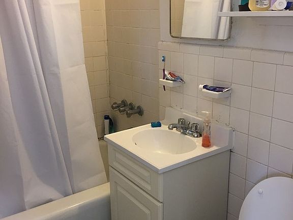 5th image of 7626 113th St APT 2F