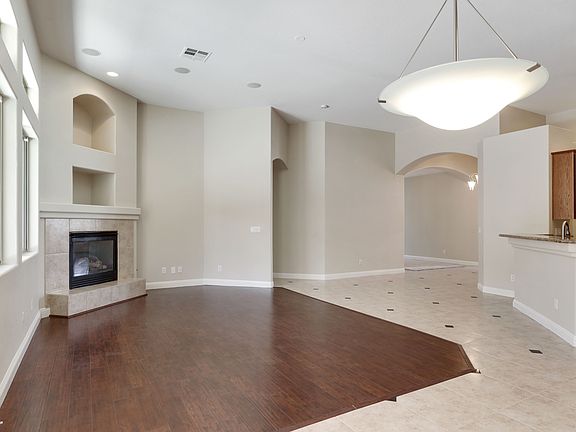 5th image of 1463 Romanesca Dr