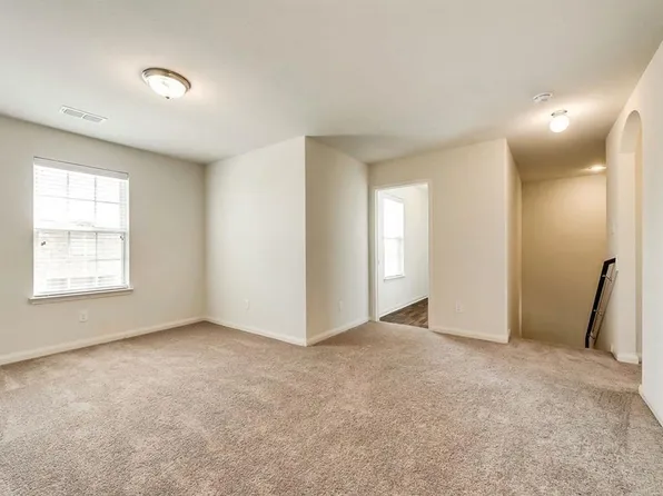 1810 Douglas St, Howe, TX 75459