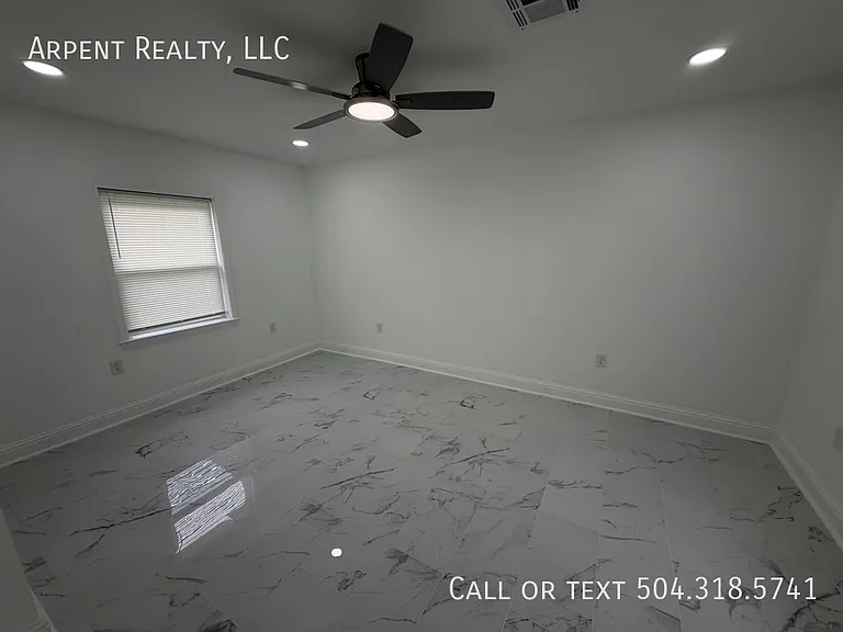 1720 Aycock St #B — Photo 8