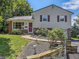125 Henry Rd, Enola, PA 17025
