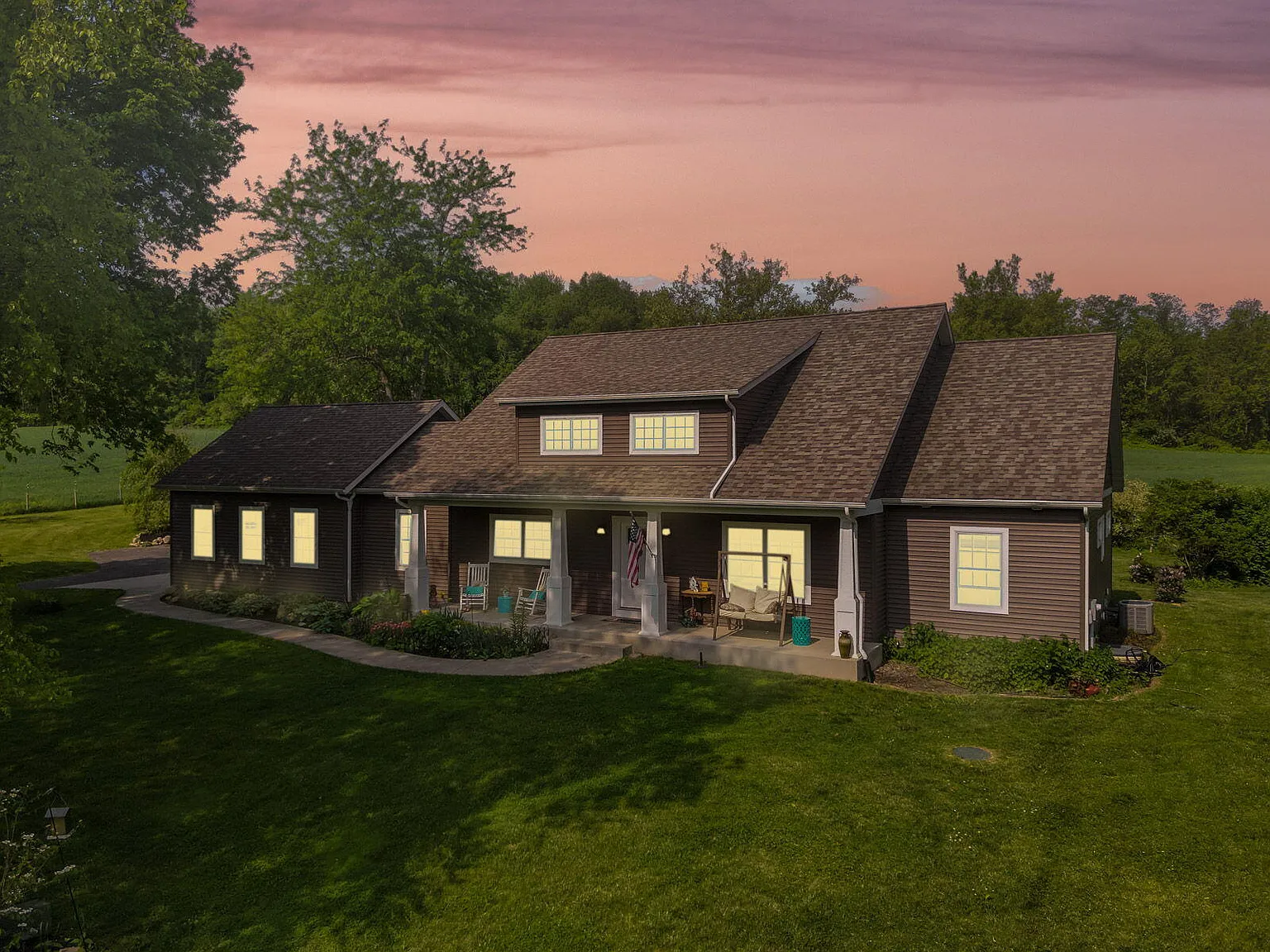 1210 Morris Dr photo 1