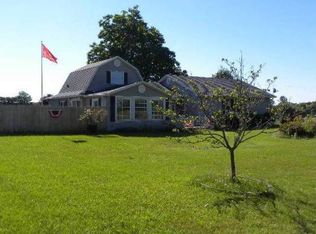 51527 Leach Rd, Dowagiac, MI 49047