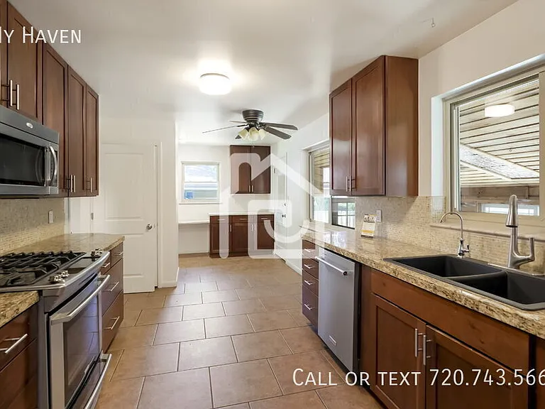 4150 Pierce St — Photo 9