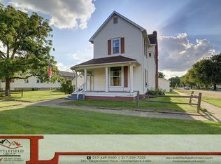 107 N East Ave, Ogden, IL 61859