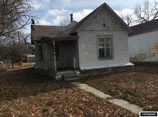 511 S 3rd St, Douglas, WY 82633
