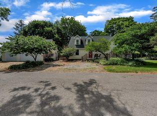 222 Smith St, Crystal, MI 48818