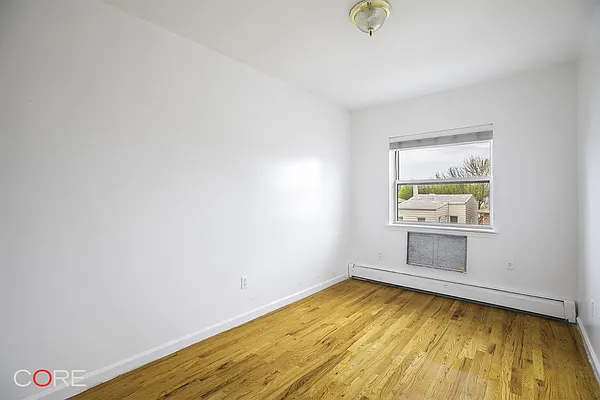 Rented by CORE | media 5