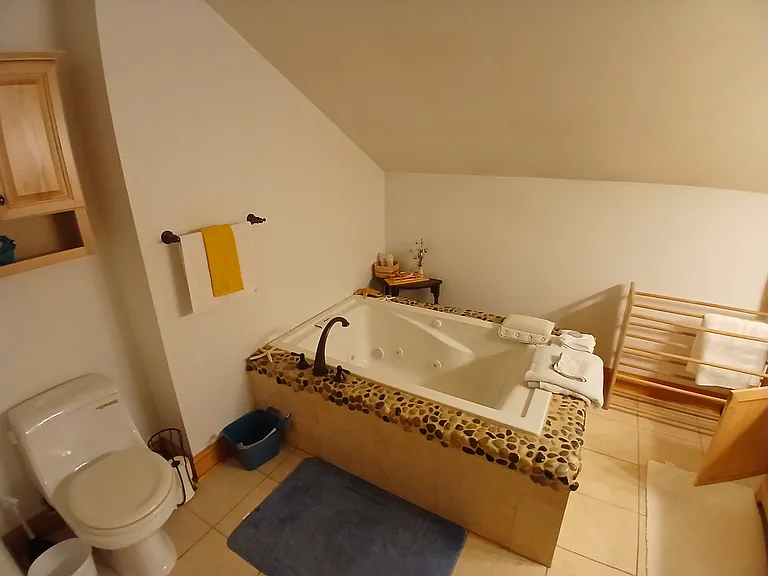 En Suite Bath