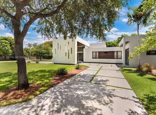 15315 SW 84th Ave, Palmetto Bay, FL 33157