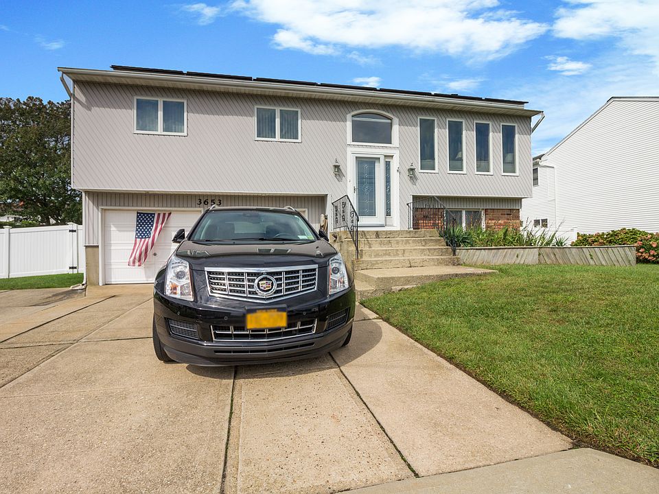 1st image of 3653 Marinor St