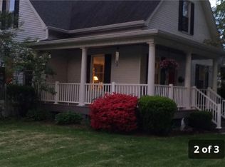 820 S Geyer Rd, Saint Louis, MO