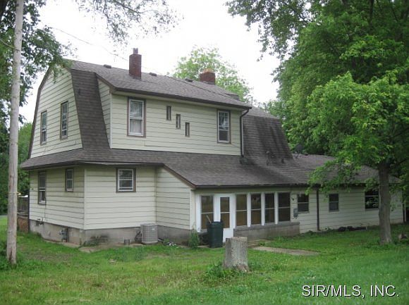 2nd image of 62 E Haller Dr