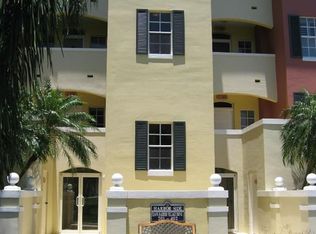 5260 W Harbor Village Dr APT 301, Vero Beach, FL 32967