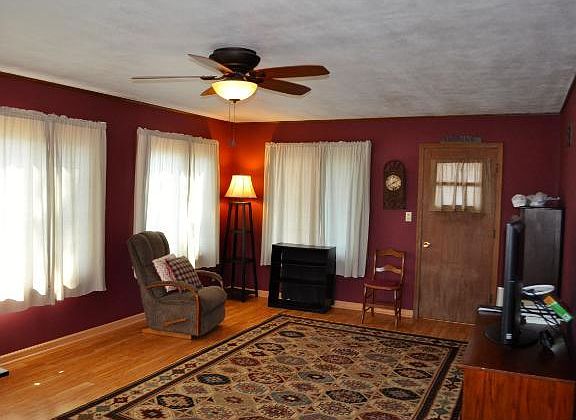 5th image of 6388 Osman Ave N