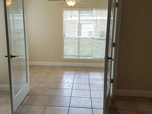 5th image of 9481 Highland Oak Dr Unit 1404
