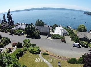 1670 10th St W, Kirkland, WA