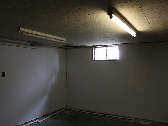 4th image of 2316 McCord St