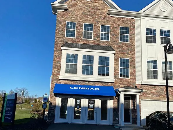 2 Gerhard Pl #101, Morristown, NJ 07960