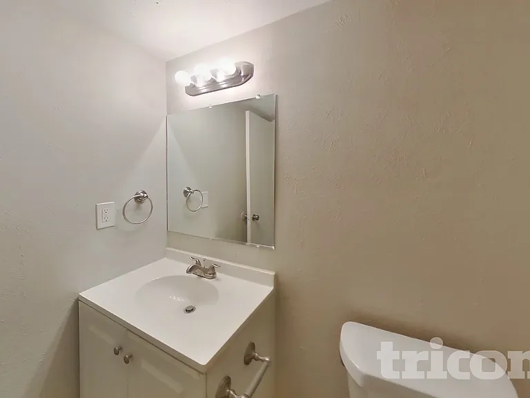 416 Forestwood Dr — Photo 13