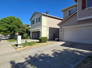 1906 Calaveras Ct, Tracy, CA 95377