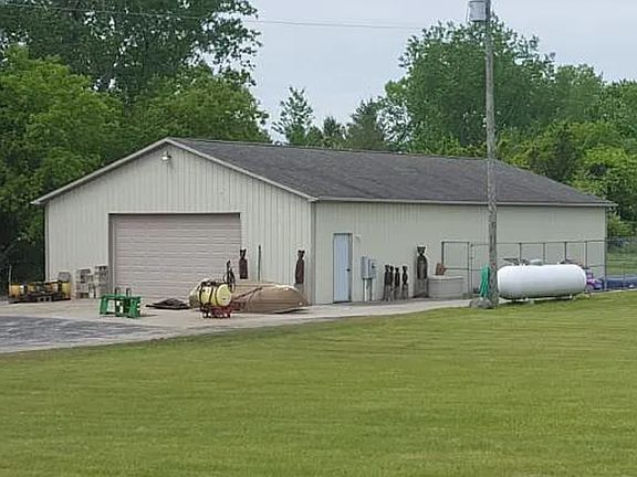 4th image of 1059 N Ridge Rd