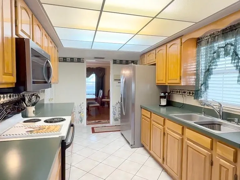 8319 Terracewood Cir — Photo 7
