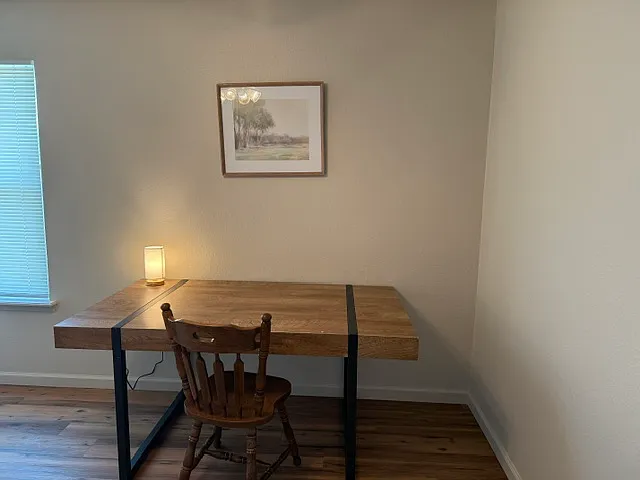 9812 NE 28th Ave — Photo 9