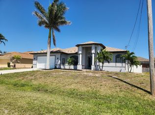 437 NW 37th Pl, Cape Coral, FL 33993