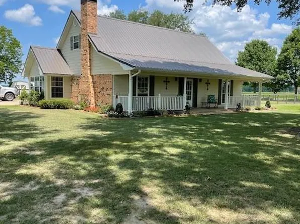 1101 Chantel Rd, Ville Platte, LA 70586