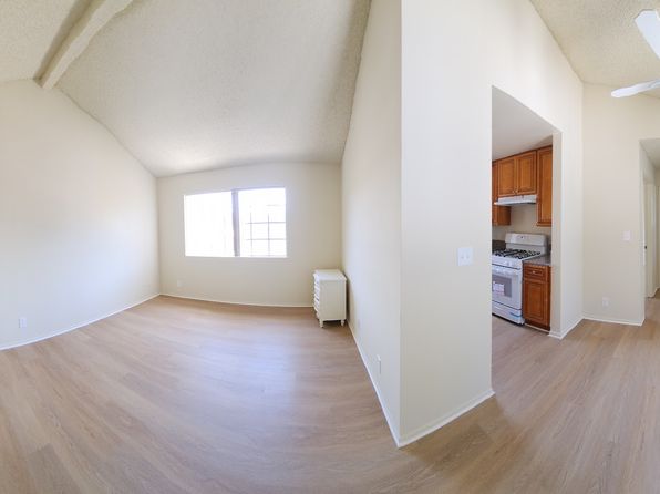 1586 Yosemite Dr #104