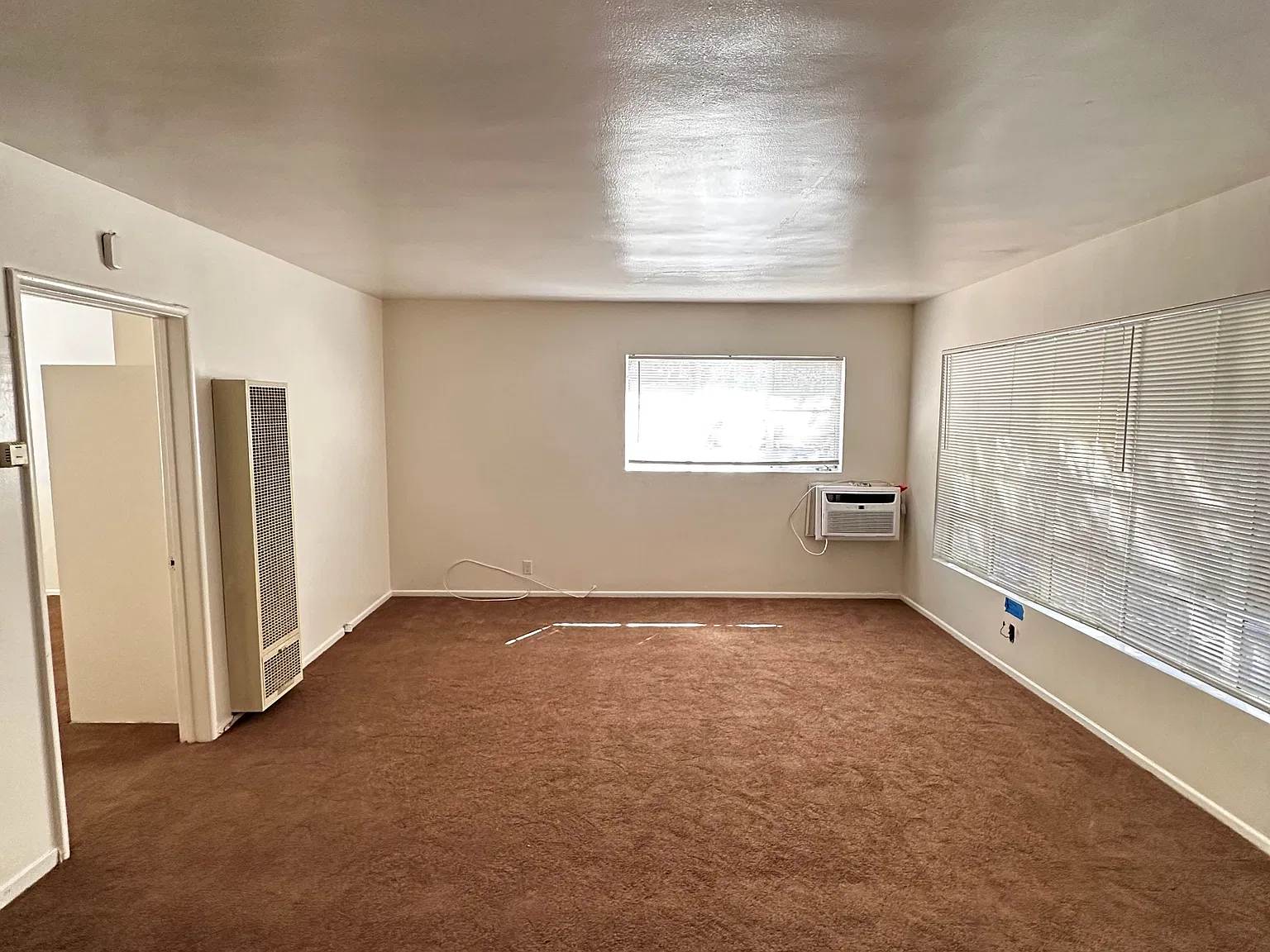 1 bed, $2,000 — Photo 3