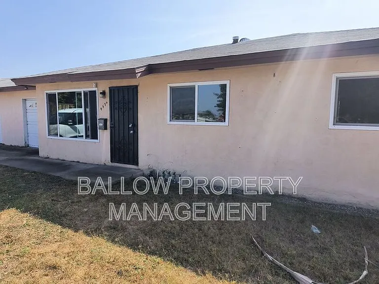 457B Smith Ave — Photo 22